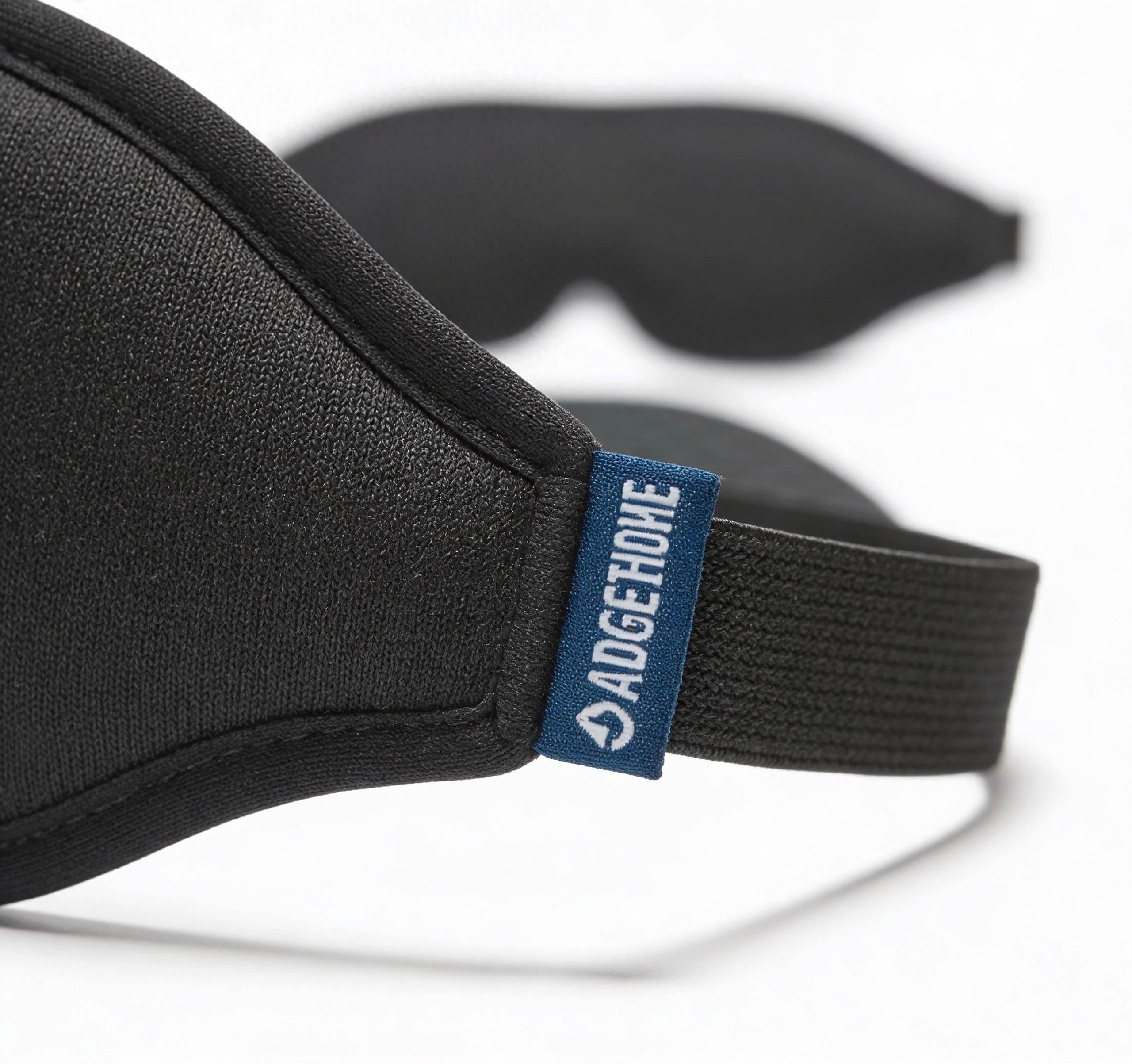 SleepAura™ Pro – Ergonomische 3D Schlafmaske mit 100% Verdunklung & ultraweicher Eisseide